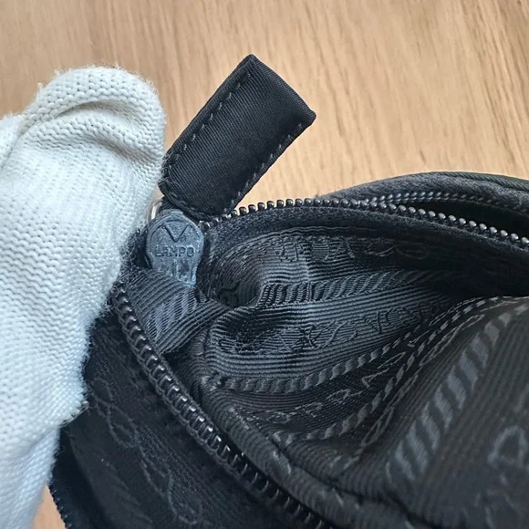 Prada nylon shoulder bag - Picture 10 of 14